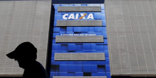 Imagem referente a Concurso Caixa: taxa de inscrição deve ser paga até 5 de abril