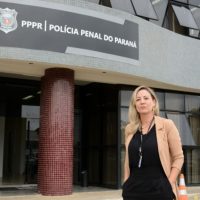 Mês da Mulher: conheça a policial penal que chefia o trabalho e educação dos presos