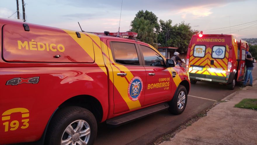 Menino de 10 anos cai de bicicleta e sofre traumatismo leve no crânio