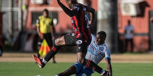 Imagem referente a Vitória faz 3 a 2 de virada sobre Bahia em 1º jogo da final do Baianão