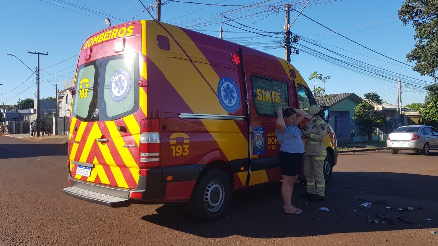Motociclista fica ferido em acidente no Bairro Esmeralda, em Cascavel