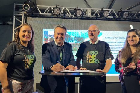 Com participação de 13 escolas de Piên, projeto Turismo na Escola chega à RMC