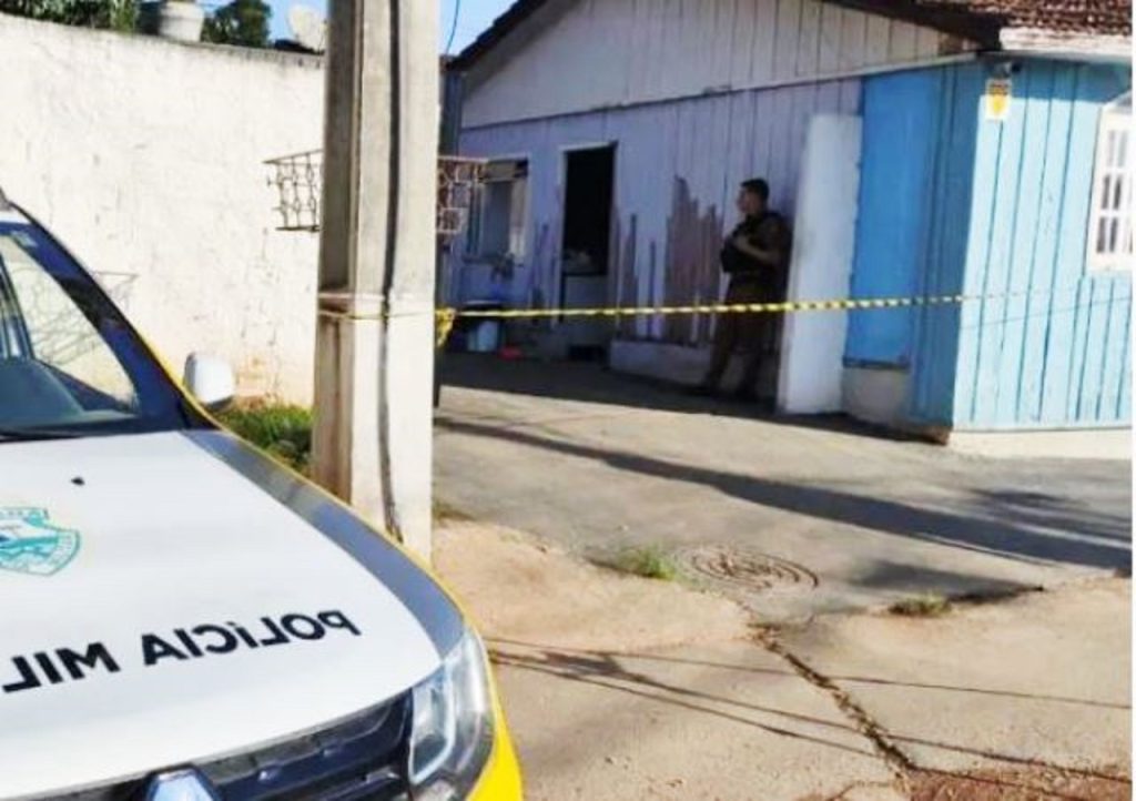 Mulher é presa após assassinar marido e confessa crime à família no Paraná: ‘fiz e faria de novo’