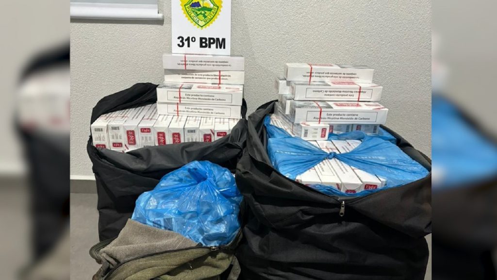 Patrulha Rural apreende cigarros contrabandeados em ônibus no município de Corbélia
