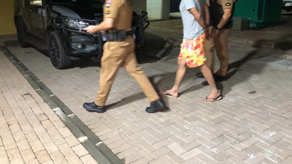Condutor é preso após se envolver em acidente de trânsito em Corbélia
