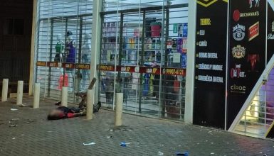 Imagem referente a Roberto Natal de Meira é morto a facadas no Riviera; segunda vítima é ferida no peito e socorrida pelo Siate