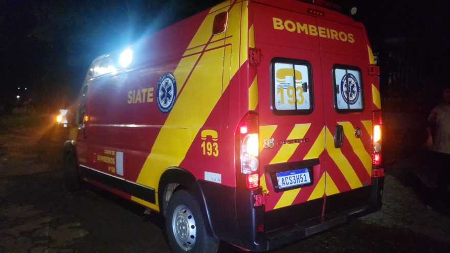 Jovem fica ferido em acidente no Universitário