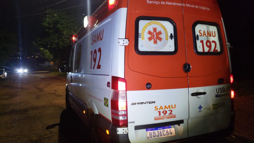 Morador de rua é socorrido no Universitário após passar mal
