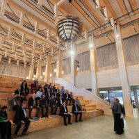 Imagem referente a Na Suécia, comitiva paranaense avalia novos potenciais da madeira na construção civil