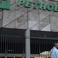 Imagem referente a Petrobras prorroga inscrição para investimento recorde na cultura