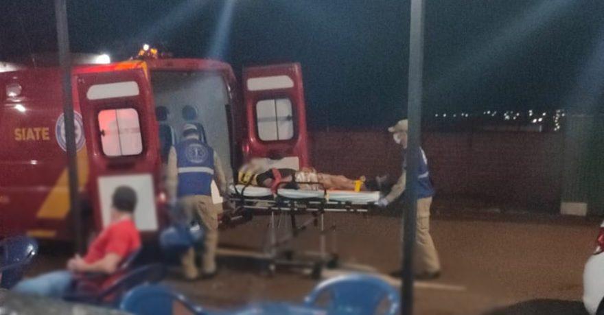 Homem é agredido a pauladas no Brasmadeira