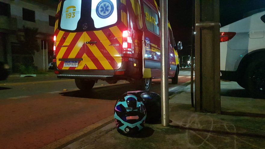 Duas motos se envolvem em Colisão no Santa Cruz e mulher sofre contusão