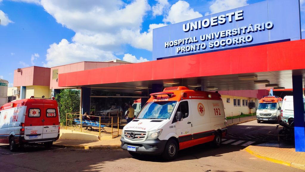 Trabalhador em estado grave passa por cirurgia de emergência no HU após acidente em madeireira de Cascavel