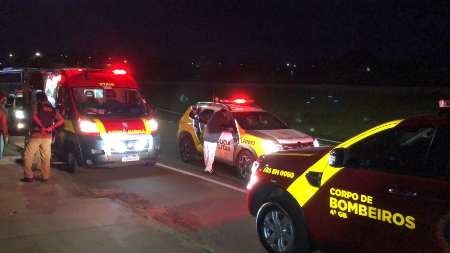 Jovem fica em estado grave ao ser esfaqueado durante briga no Cataratas