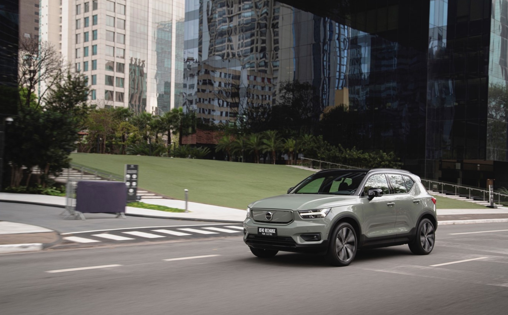 Por que o Volvo XC40 é o elétrico do momento no Brasil?