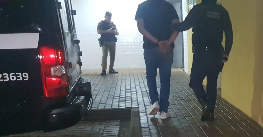 Homem ameaça a namorada e é preso pela Guarda Municipal