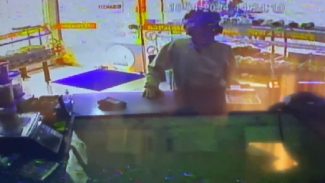 Câmera flagra tentativa de assalto a outra panificadora no Alto Alegre