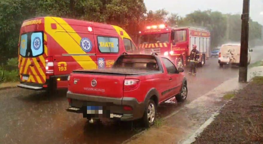 Homem fica ferido em acidente entre Hilux e Strada no Esmeralda