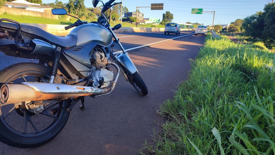 Motociclista fica ferido após colisão traseira na rodovia PRc-467