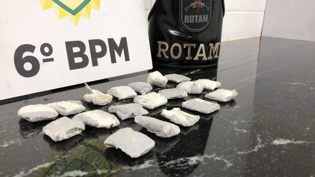 Adolescente de 15 anos é detido com porções de maconha no Sanga Funda