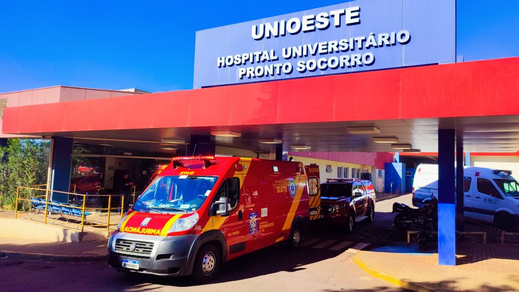 Idoso com suspeita de fratura no crânio após acidente é levado ao Hospital Universitário