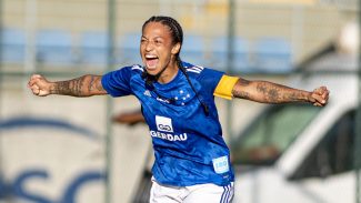 Byanca Brasil comanda goleada do Cruzeiro sobre o Atlético-MG