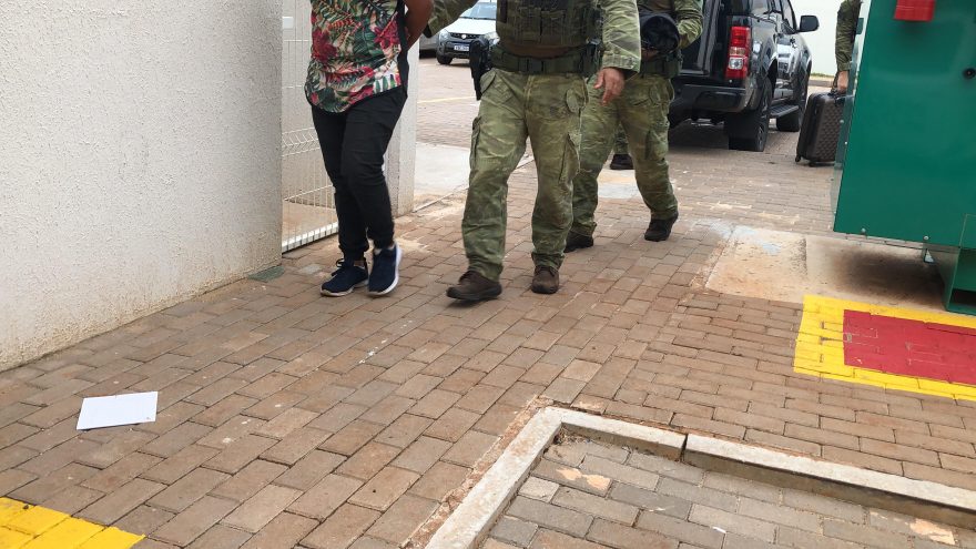Paraguaio é preso transportando 27 tabletes de maconha