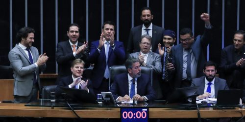 Imagem referente a Câmara aprova programa para setor de eventos com teto de R$ 15 bilhões