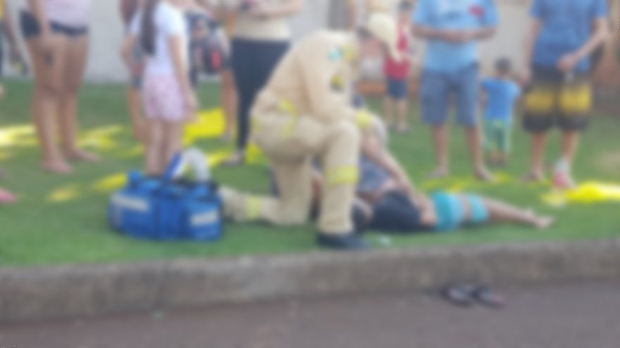 Menino de 10 anos é atropelado por moto no Cascavel Velho; motociclista se evadiu