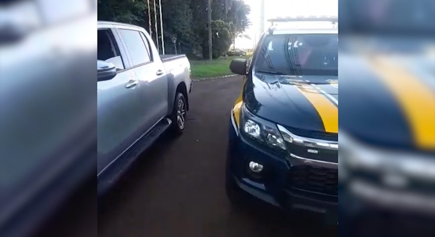 Toyota Hilux ostentando placas de Cascavel é apreendida pela PRF na BR-163
