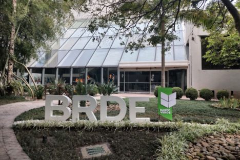 Paraná representa 39% dos R$ 2 bilhões contratados pelo BRDE de janeiro a abril