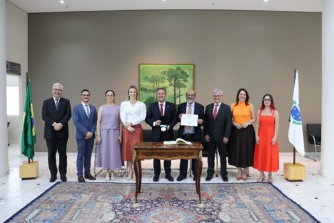 Estado concede Medalha de Mérito Fazendário ao presidente do Tribunal de Justiça
