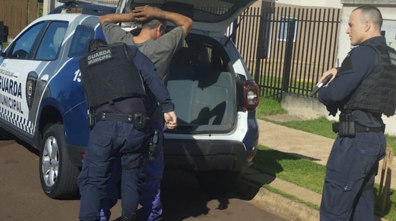 Indivíduo é preso pela Guarda Municipal após descumprir medida protetiva