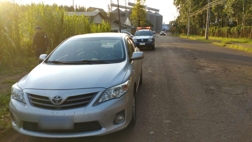Corolla roubado a mão armada no Pioneiros Catarinenses é recuperado pela Guarda Municipal