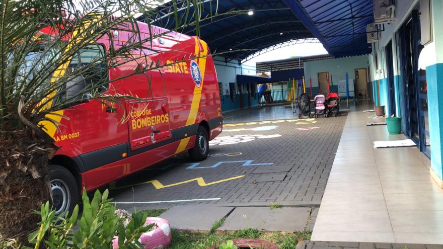 Criança quebra o braço em Cmei e precisa ser socorrida pelo Corpo de Bombeiros