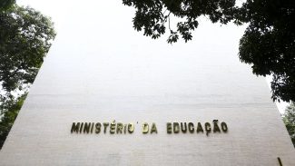 MEC criará protocolos para combater racismo em escolas