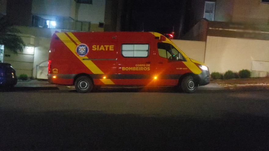 Box de banheiro estoura e criança fica ferida no Bairro Neva