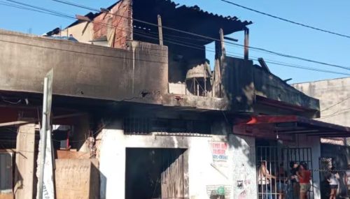 Desespero: Jovem grita por socorro, mas não resiste a incêndio em Belo Horizonte Imagem referente a Desespero: Jovem grita por socorro, mas não resiste a incêndio em Belo Horizonte