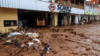 Saiba como doar para vítimas de chuvas no Rio Grande do Sul