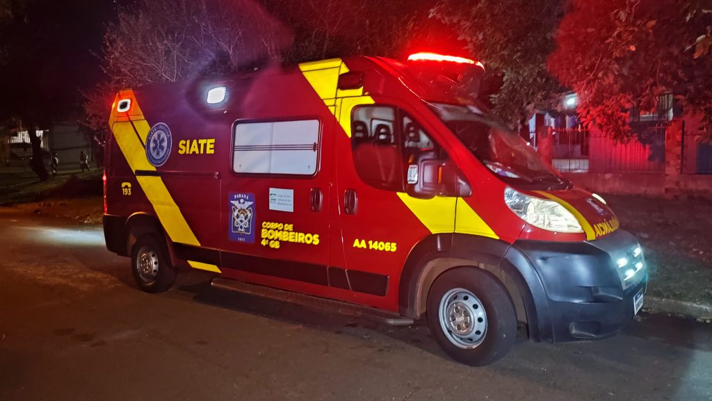 Homem é socorrido pelos Bombeiros após ataque de Pit bull no Pacaembu