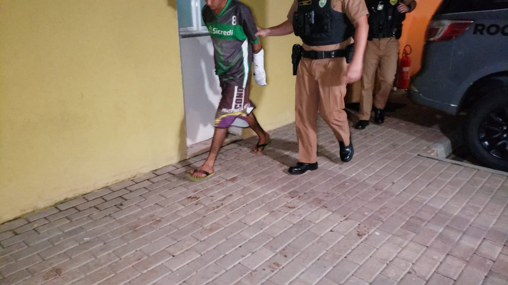 Jovem é detido no Santa cruz e encaminhado à Delegacia por desacato e resistência