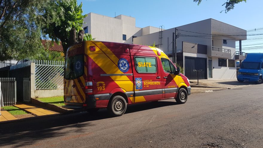 Idosa de 84 anos cai em residência no Alto Alegre e sofre suspeita de fratura