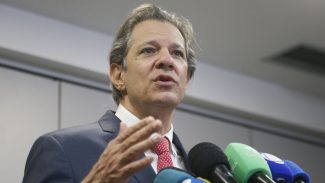 Governo prepara linha de crédito para famílias no Rio Grande do Sul