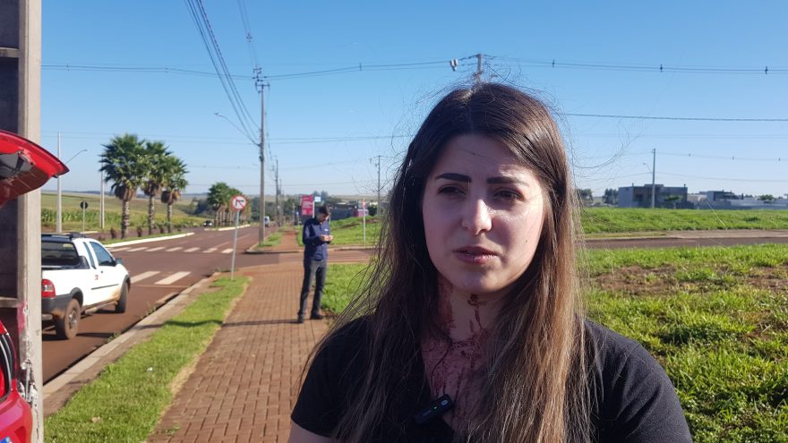 Após carro capotar três vezes, jovem dá relatos sobre acidente no Tropical