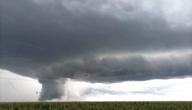 Imagem referente a Região Sul em alerta: Ciclone pode causar chuvas volumosas e ventos de até 90 km/h