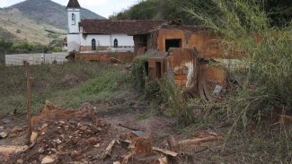 AGU pede que mineradoras paguem R$ 79 bilhões por danos em Mariana