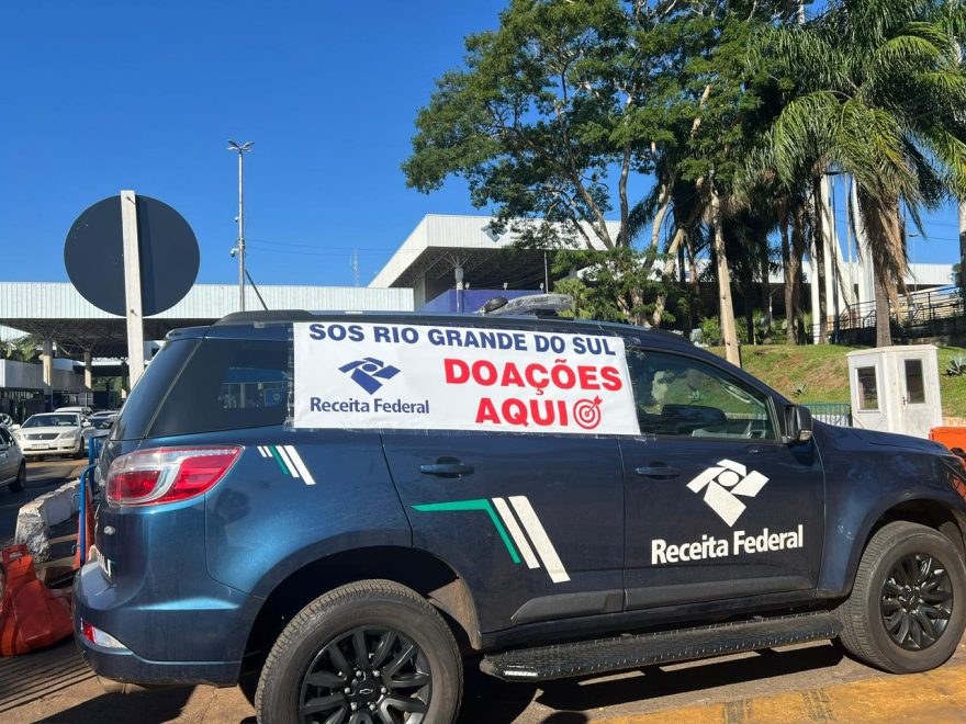 Receita Federal arrecada doações para o RS na Ponte da Amizade