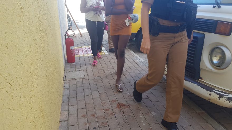 Mãe e filha têm discussão acalorada e acabam na Delegacia de Cascavel