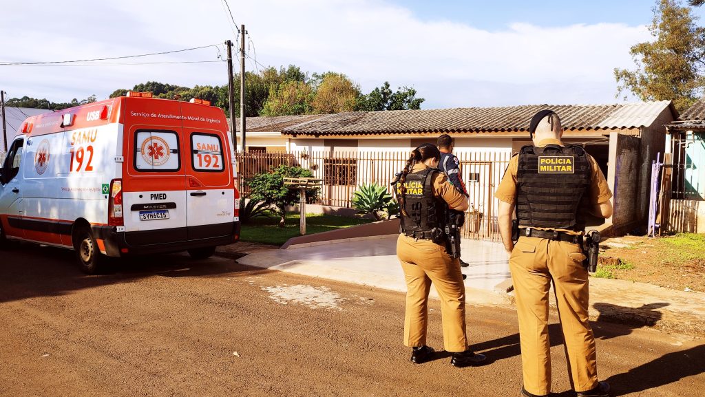 Homem em surto causa tumulto e mobiliza PM e Samu no Bairro Brasília