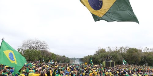 Supremo condena mais 10 pessoas pelos atos do dia 8 de janeiro Imagem referente a Supremo condena mais 10 pessoas pelos atos do dia 8 de janeiro
